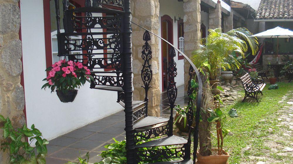 Pousada Solar Do Algarve Em Paraty Ha 5 Minutos Do Centro Historico Eksteriør bilde