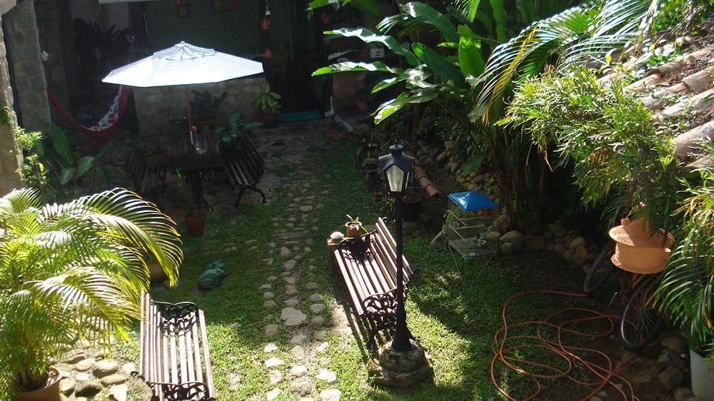 Pousada Solar Do Algarve Em Paraty Ha 5 Minutos Do Centro Historico Eksteriør bilde